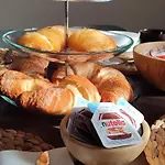 Manzoni 159 Bed & Breakfast Neapol