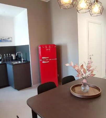 Manzoni 159 4* Νάπολη